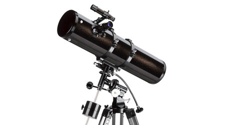 купите Телескоп Levenhuk Skyline 130x900 EQ для дальнего космоса (рефлектор Ньютона, 130мм, F=900мм, 1:6.9) на экваториальной монтировке в Твери