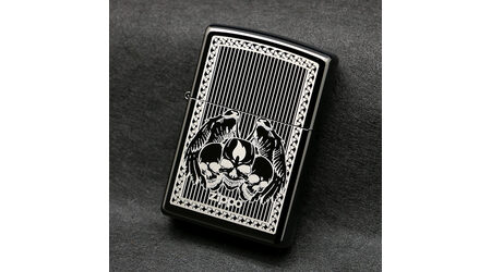 купите Зажигалка Zippo 28678 Winged Skulls Ebony (черный глянец, гравированный рисунок черепов с крыльями, логотип Зиппо) в Твери